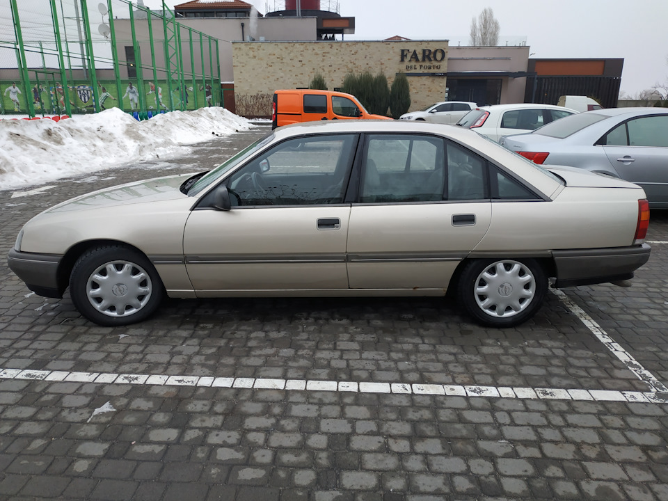 Продаю Омегу 4