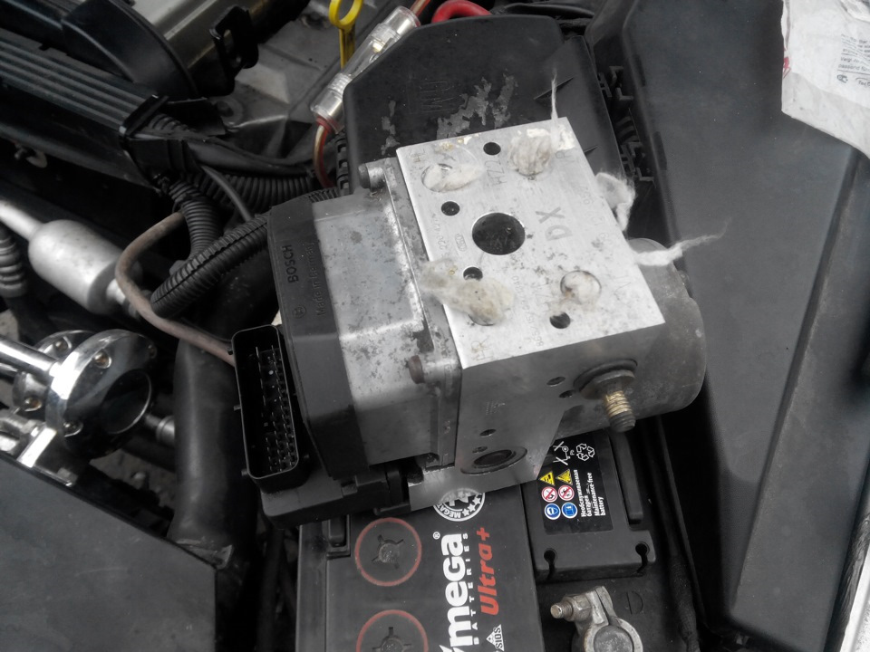 Заміна блоку ABS\TC 1