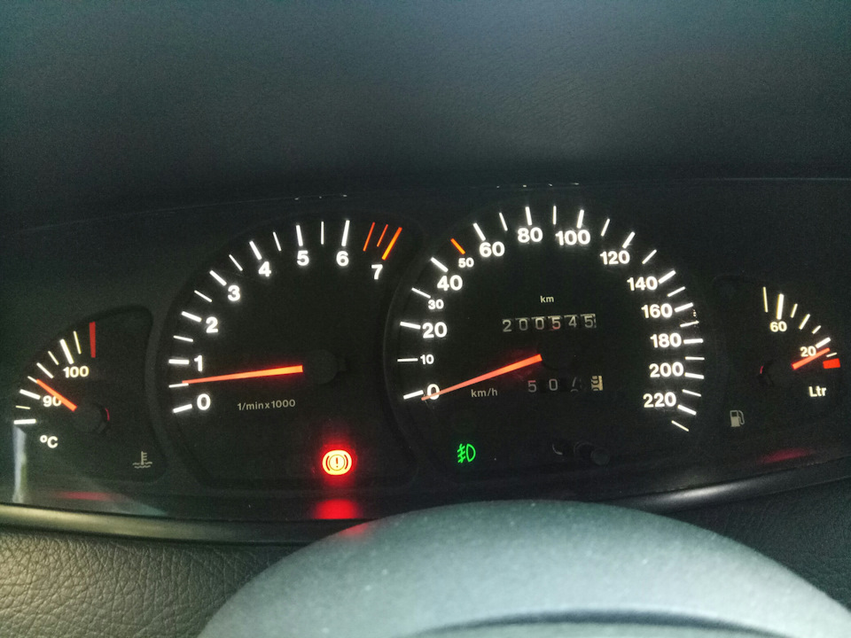 Пересвіт приладової панелі Opel Omega B 1
