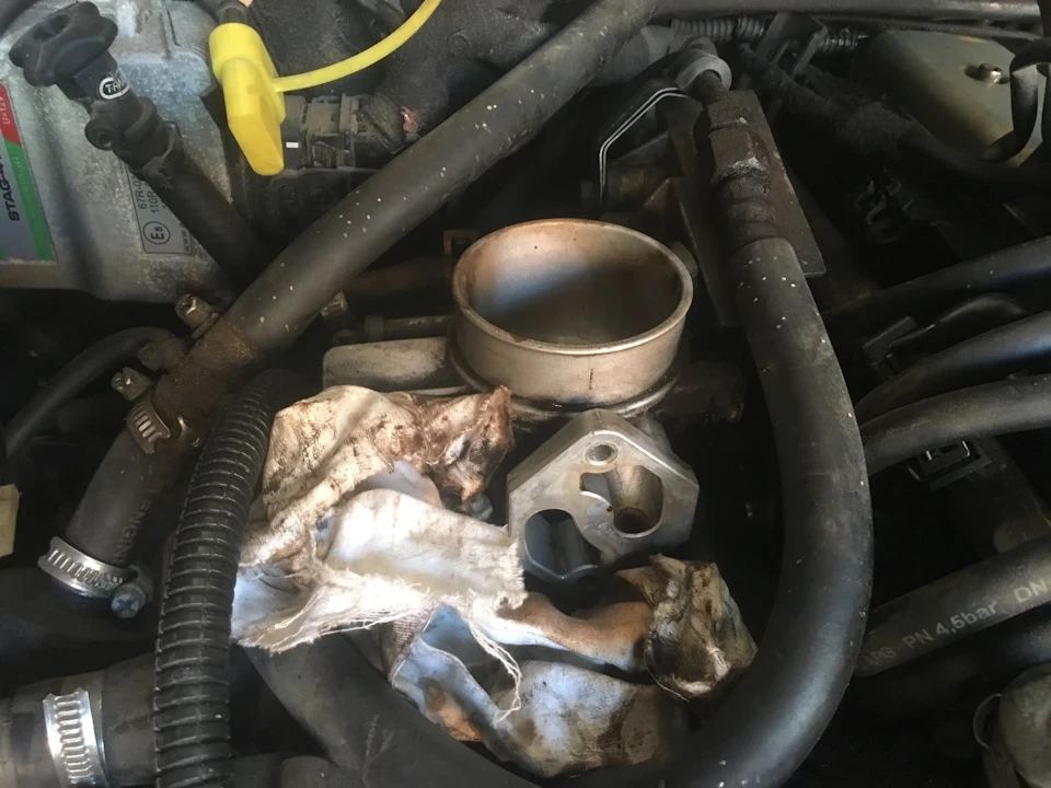 І знову холостий хід ((