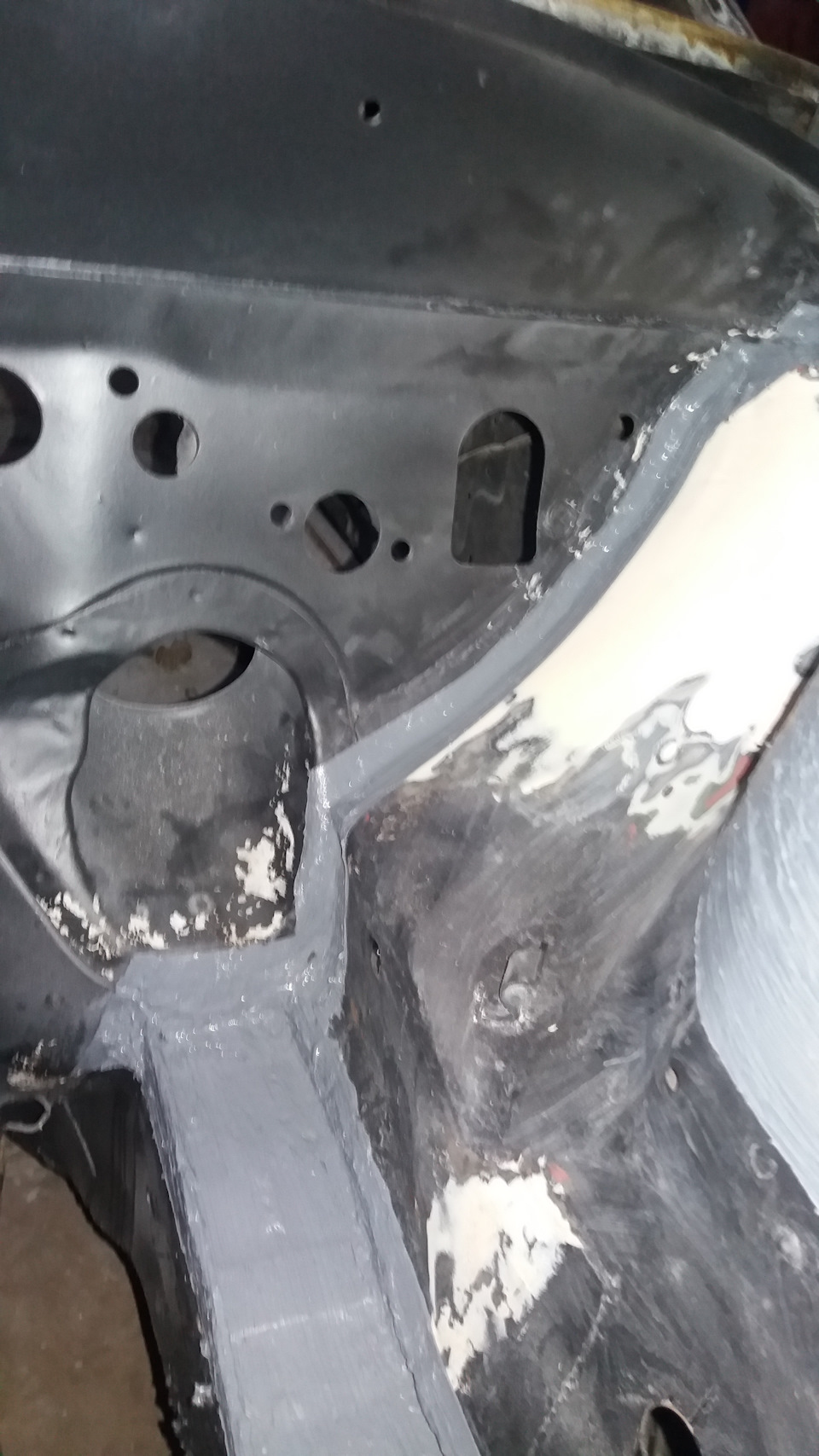 Підготовка підкапотки до установки силового агрегату частина 2 4