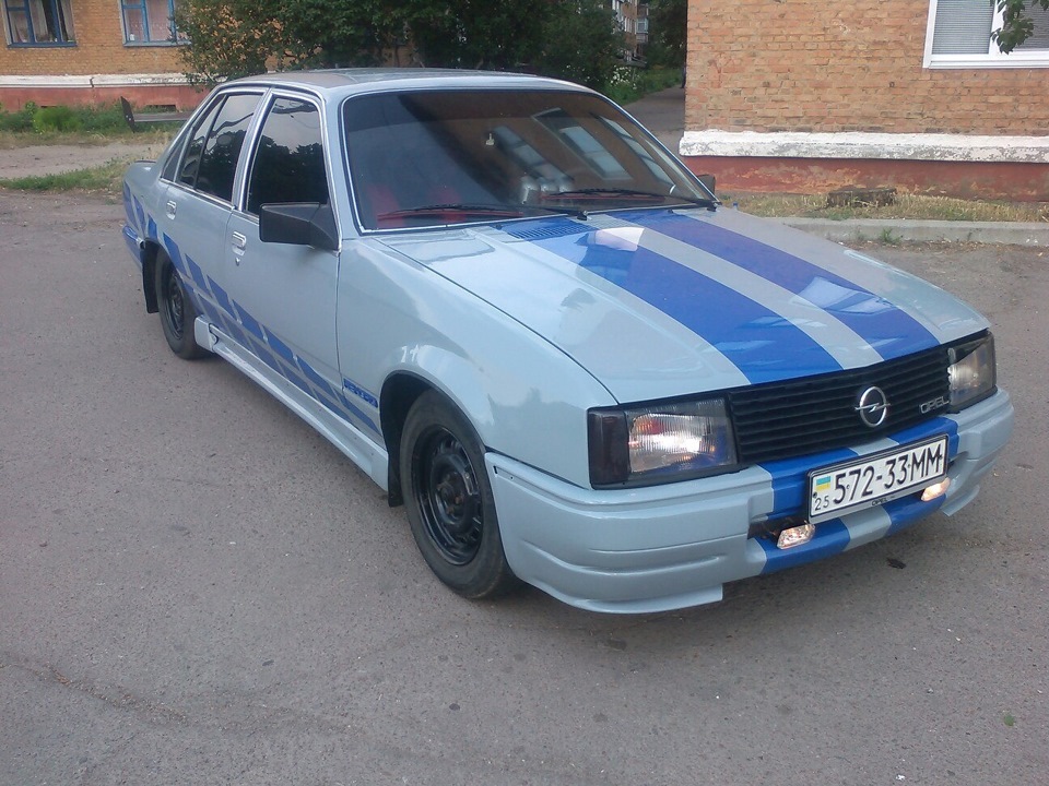 Продам свій Opel Rekord 2