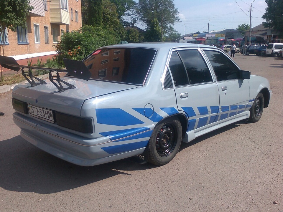 Продам свій Opel Rekord 3