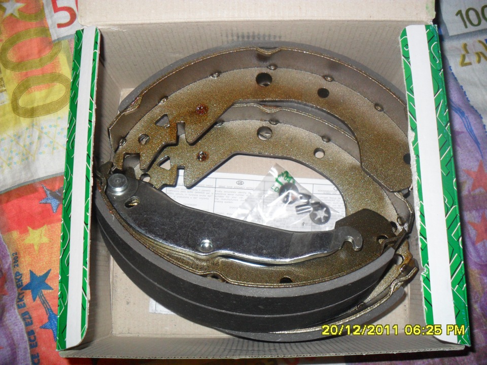задні гальмівні колодки 2