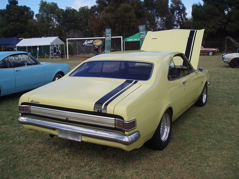 Далекий родич Holden Monaro (1968-1971) 1