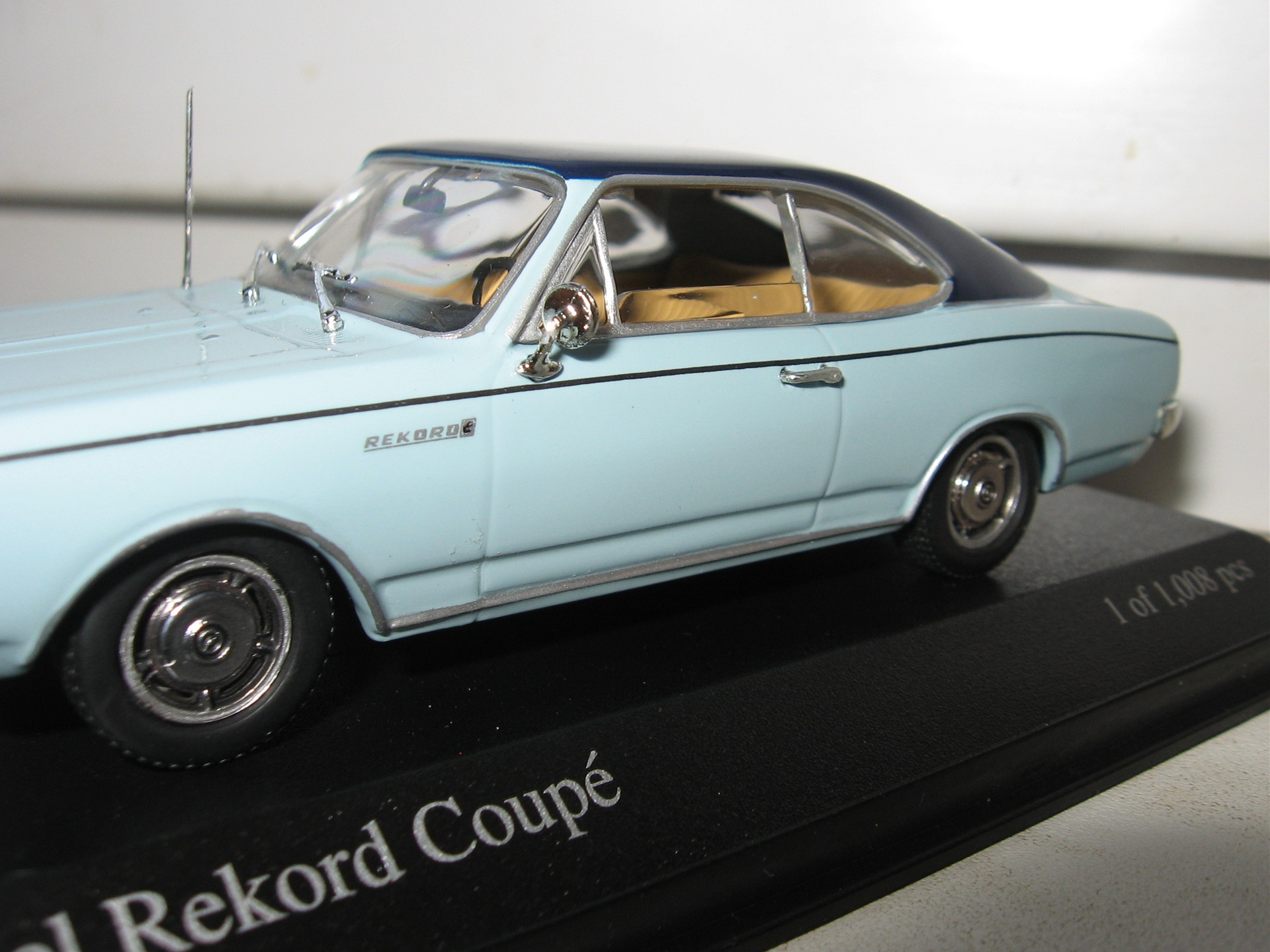 Opel Rekord C Coupe 1/43 2