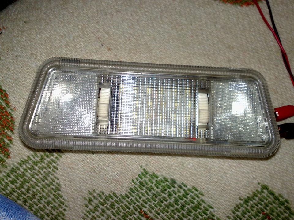 24 LED в плафончик 1