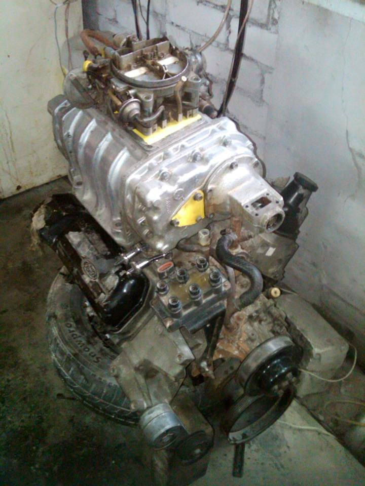 Mustang Engine Supercharger 2