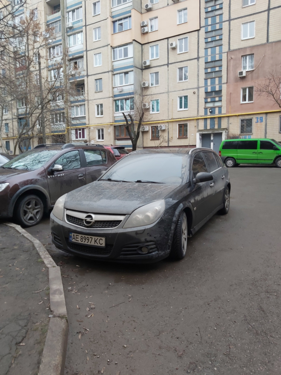 Замінив ліву маточину 1