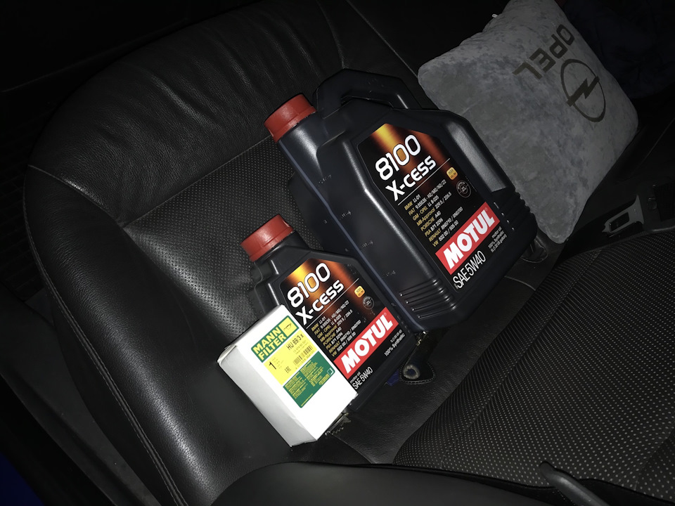 Повертаємось на Motul 1