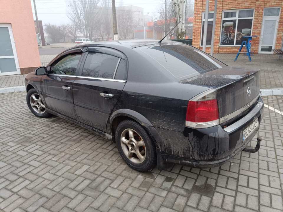 Напруга від генератора Vectra C z22se Zafira 1