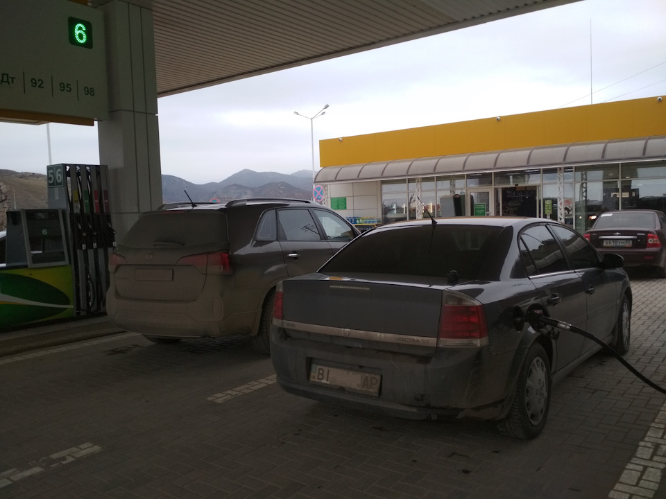 15. Я та моя Vectra відвідали Крим. 3