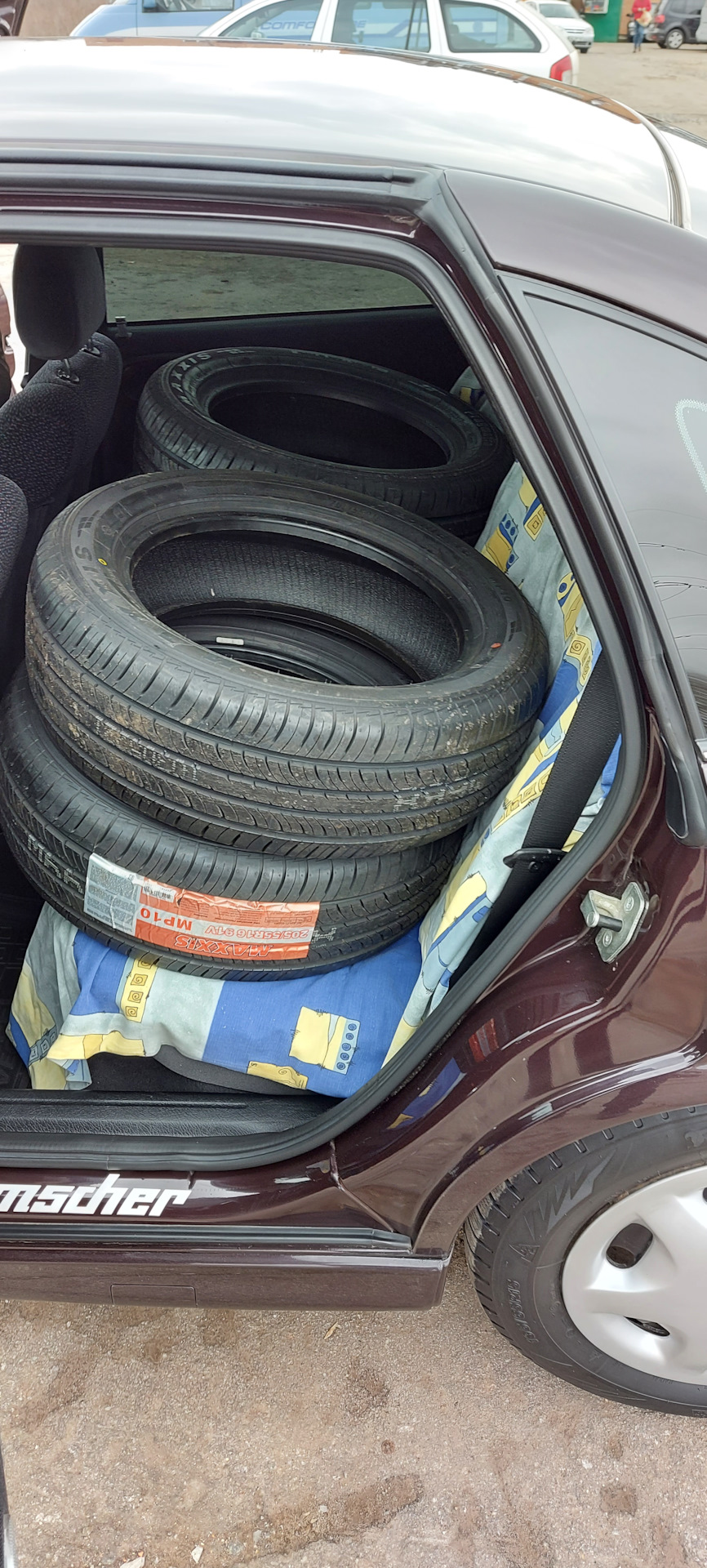 Диски Irmscher Twin Spoke 16 та гума Maxxis Pragmatra на літо 2