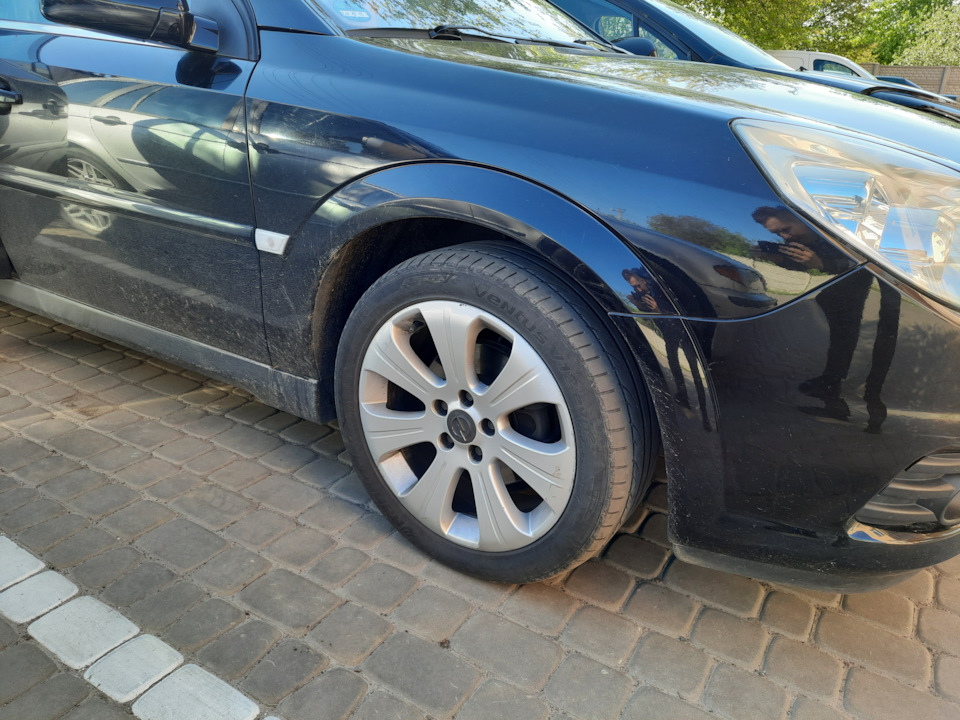 225/55r17 vectra c 1