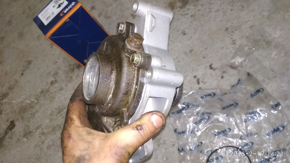 Заміна помпи Z22se … 4