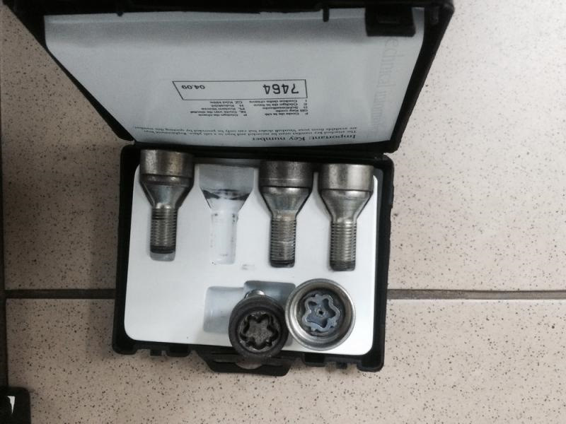 Twin Spoke/ Irmcsher R16 + болти секретки GM 5