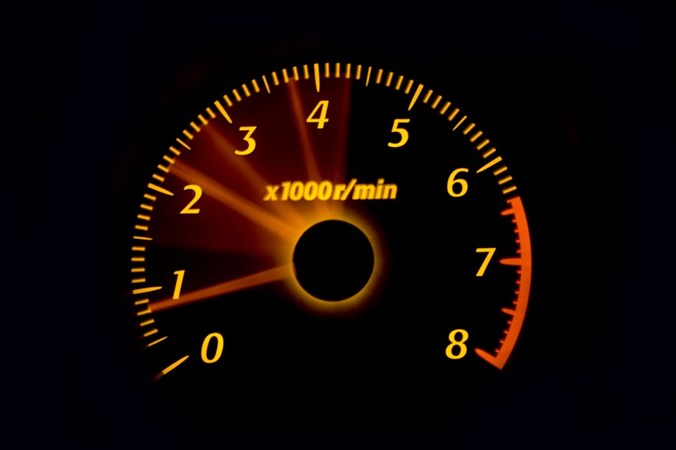 Залипають оберти на 1200! 1