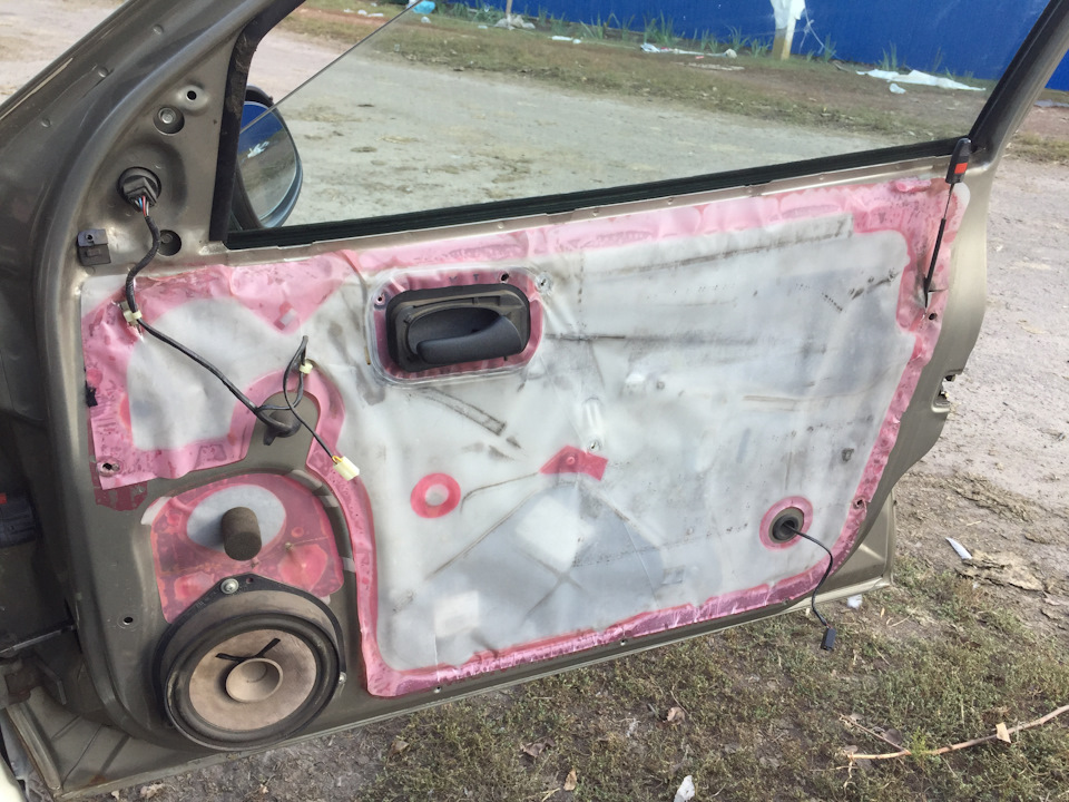 Покращив музику в машині 1