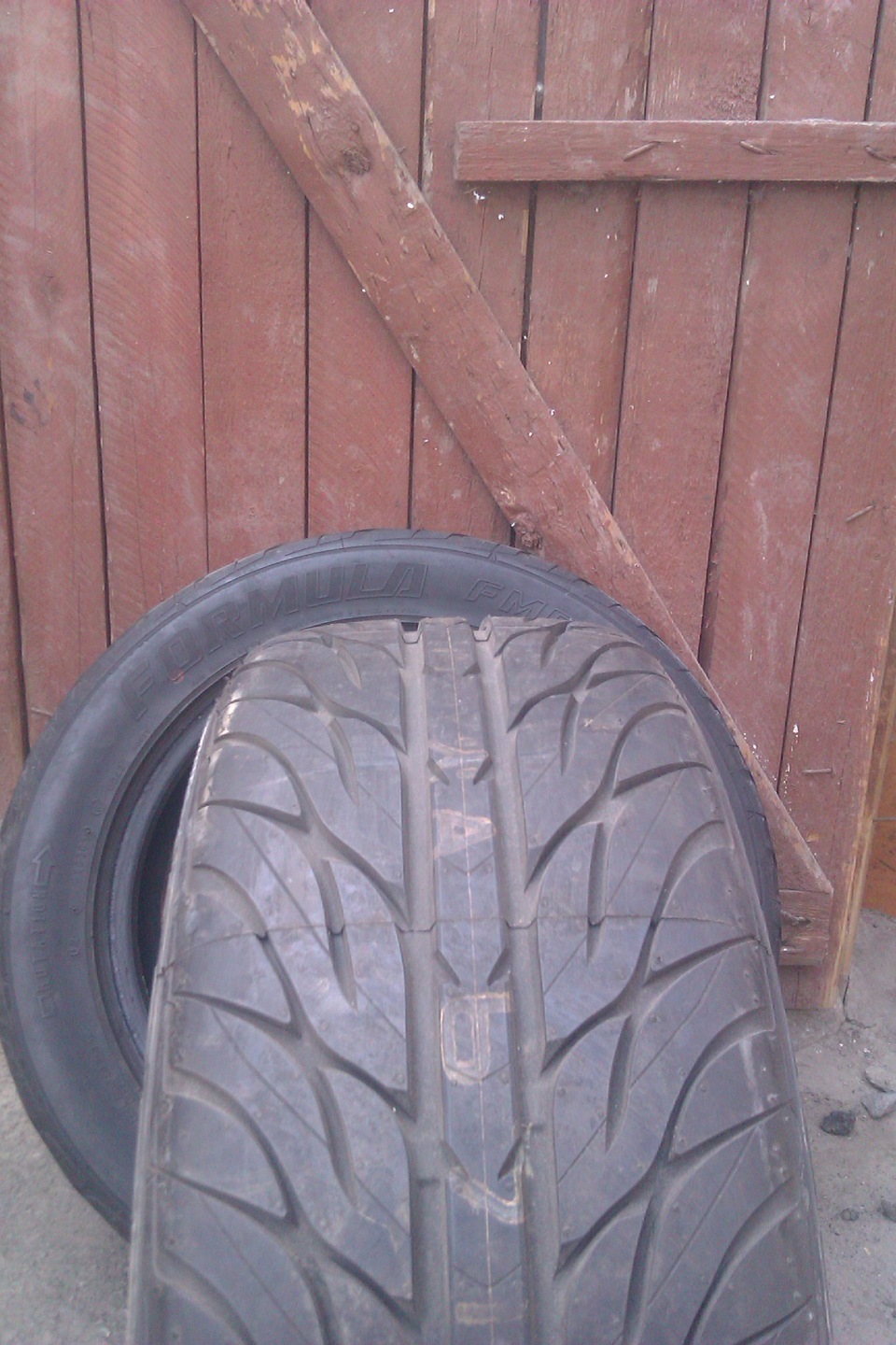 Продам пару Dunlop FORMULA FM901 r16 215/55 1