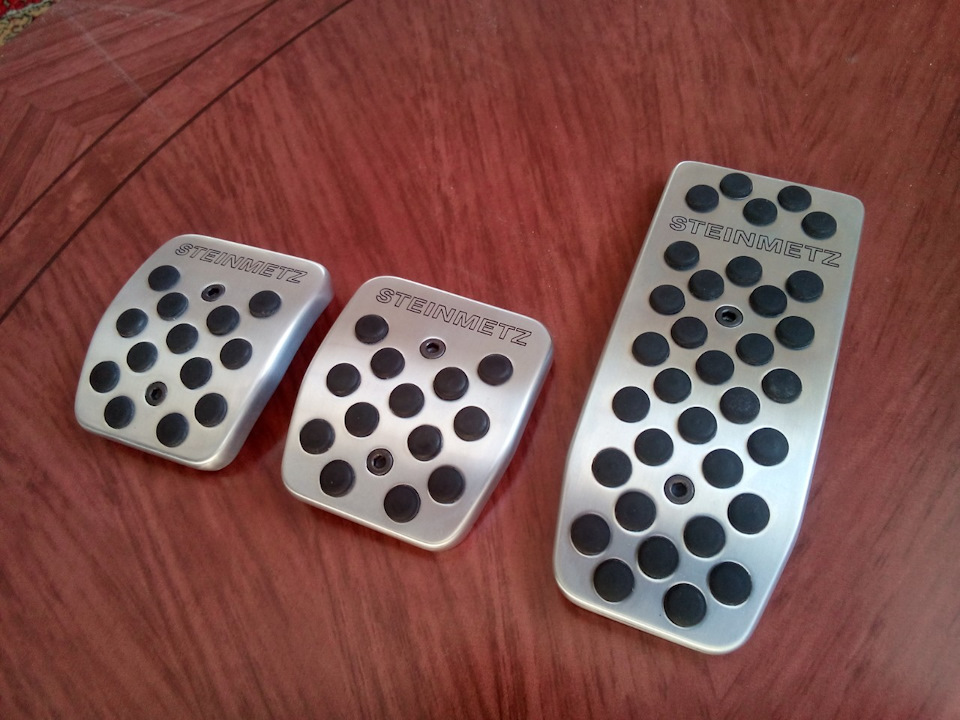 накладки на педалі STEINMETZ МКПП 4