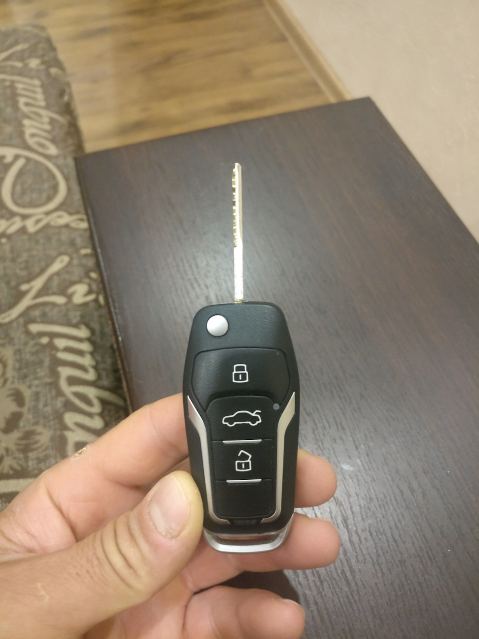 Викидний ключик в Опель. 3