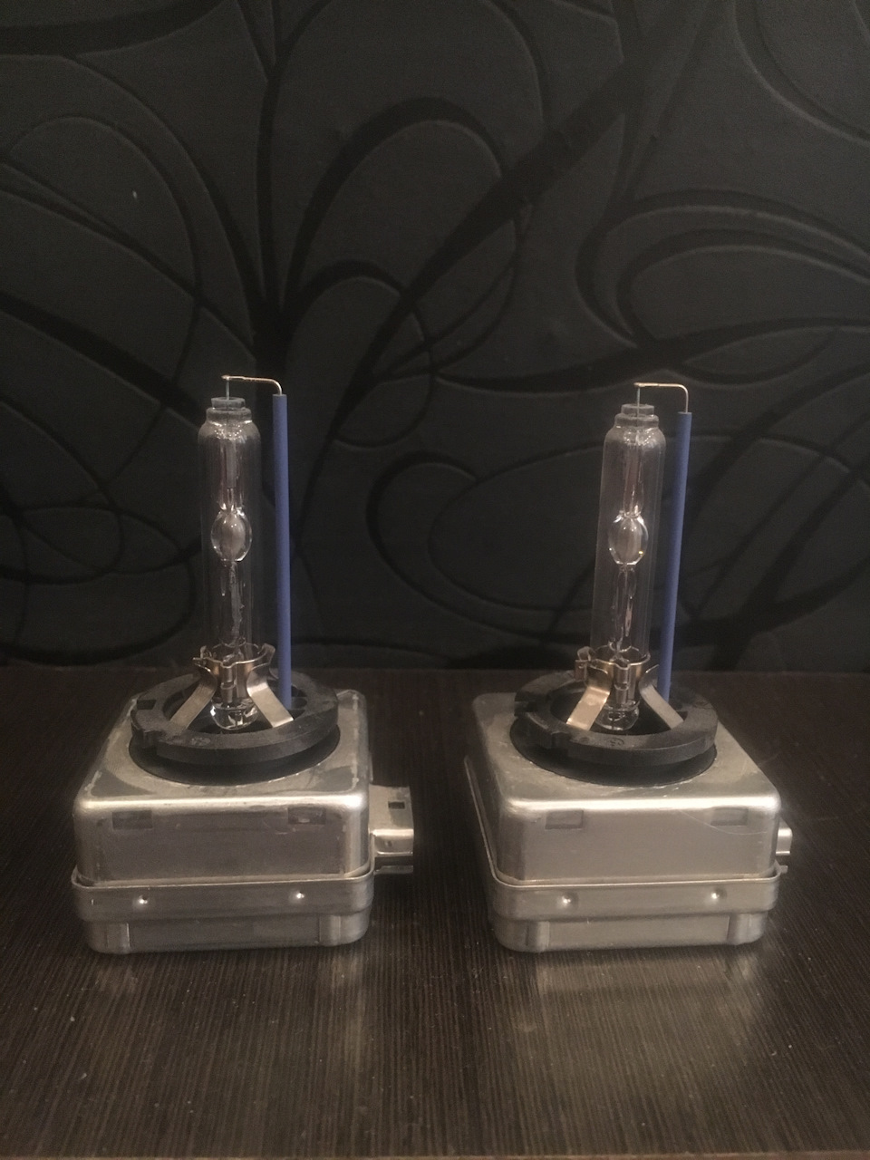 Розпродаж ламп D1S 2