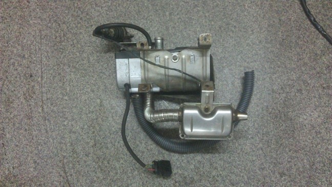 Автономний обігрівач Eberspacher Hydronic D3WZ 1