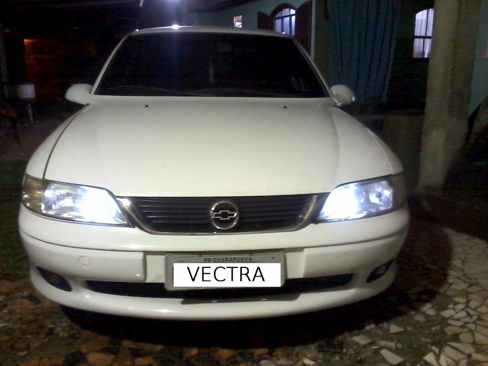 Різновиди решіток радіатора Opel Vectra В. Яка лутша? 2