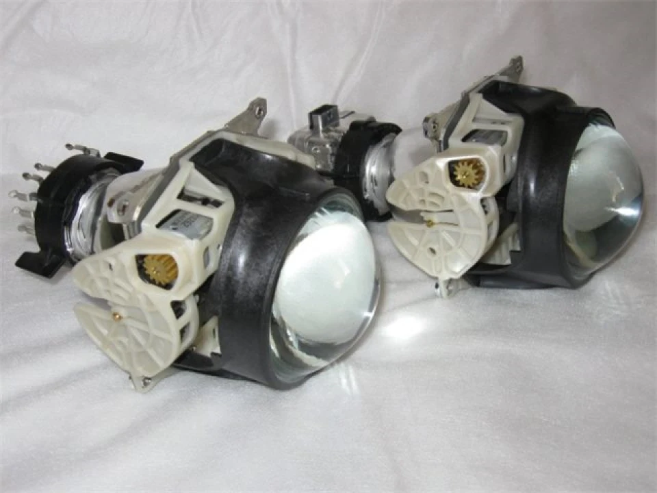 Удосконалення фар BOSCH Xenon Opel Vectra №2. Удосконалення фар BOSCH Xenon Opel Vectra №2.