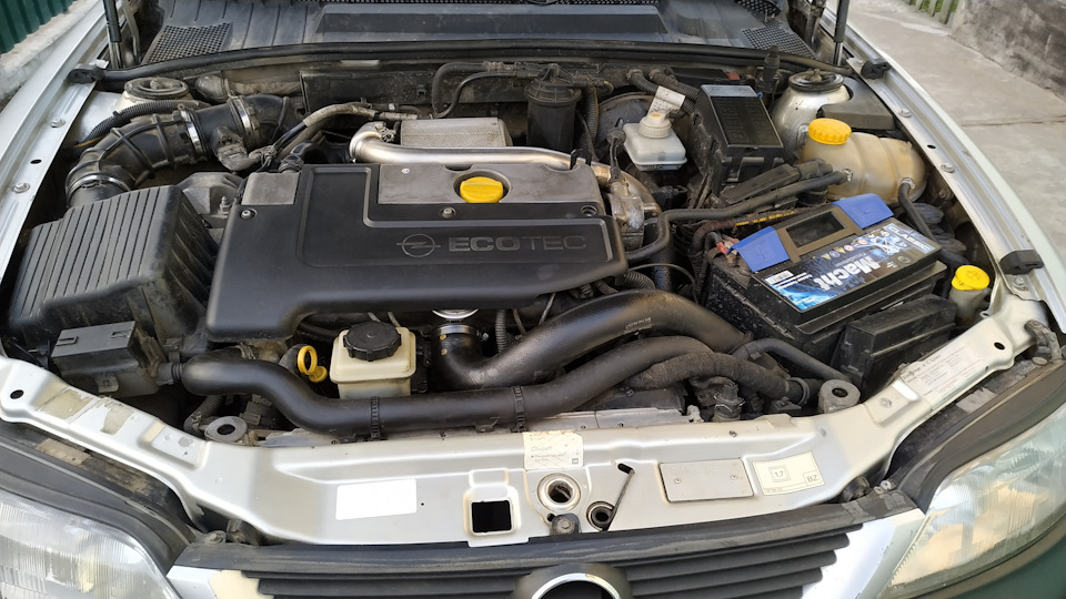 Мотор Opel Vectra B 2.0 1