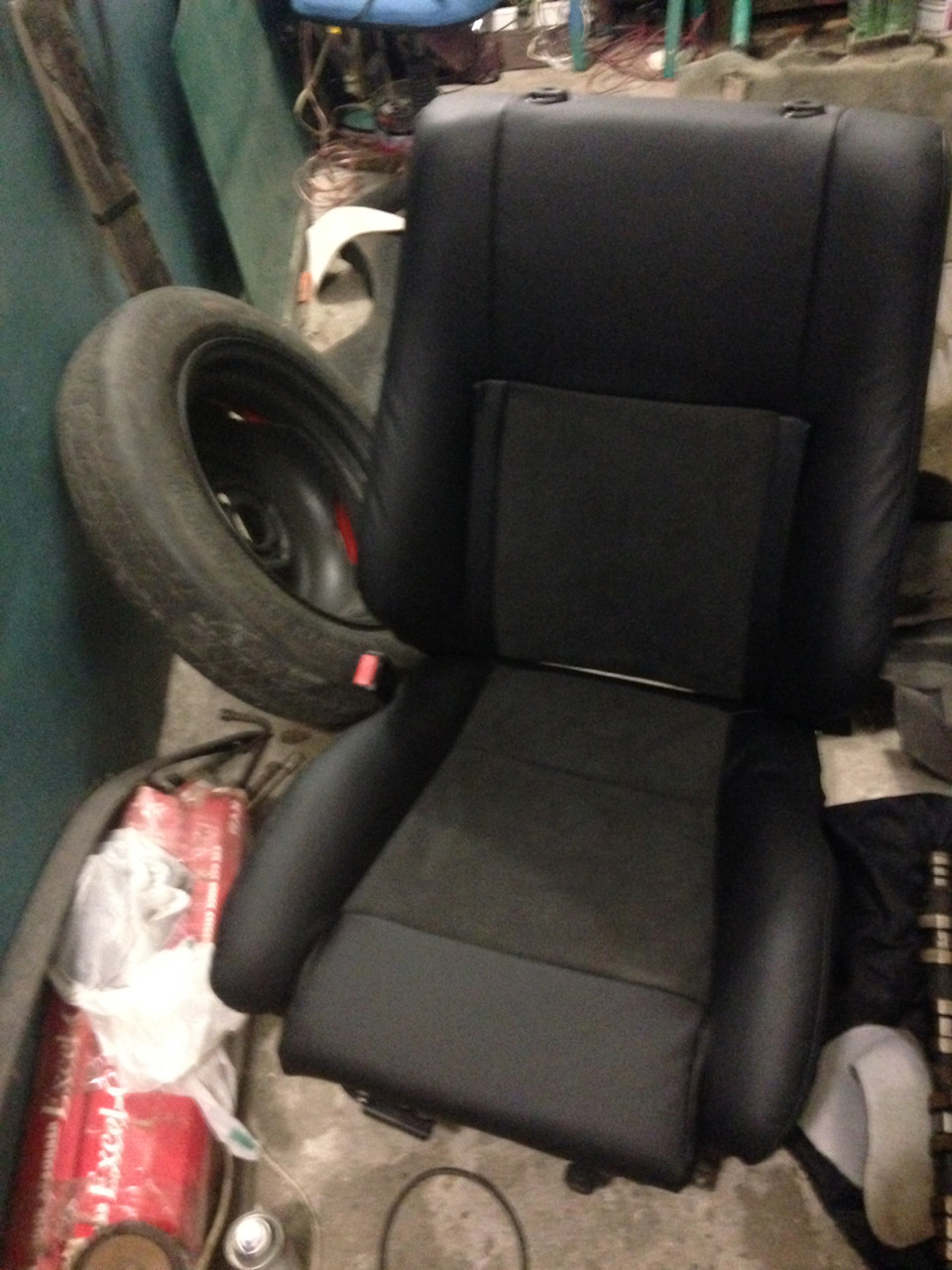 Recaro відновлено 2