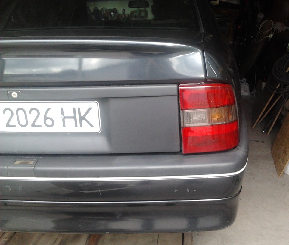 Ліхтарі ОВА 2000 2