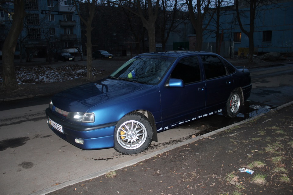 Продам диски з гумою ZW R15 4x100 350 у. 1