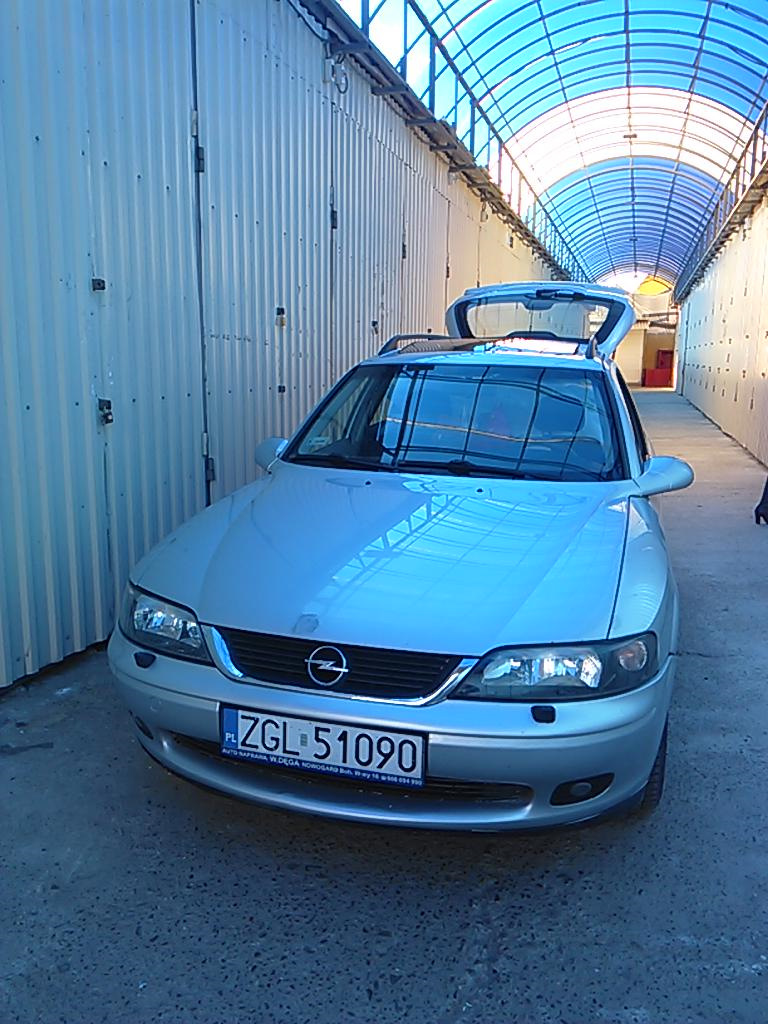 Vectra B Universal 1