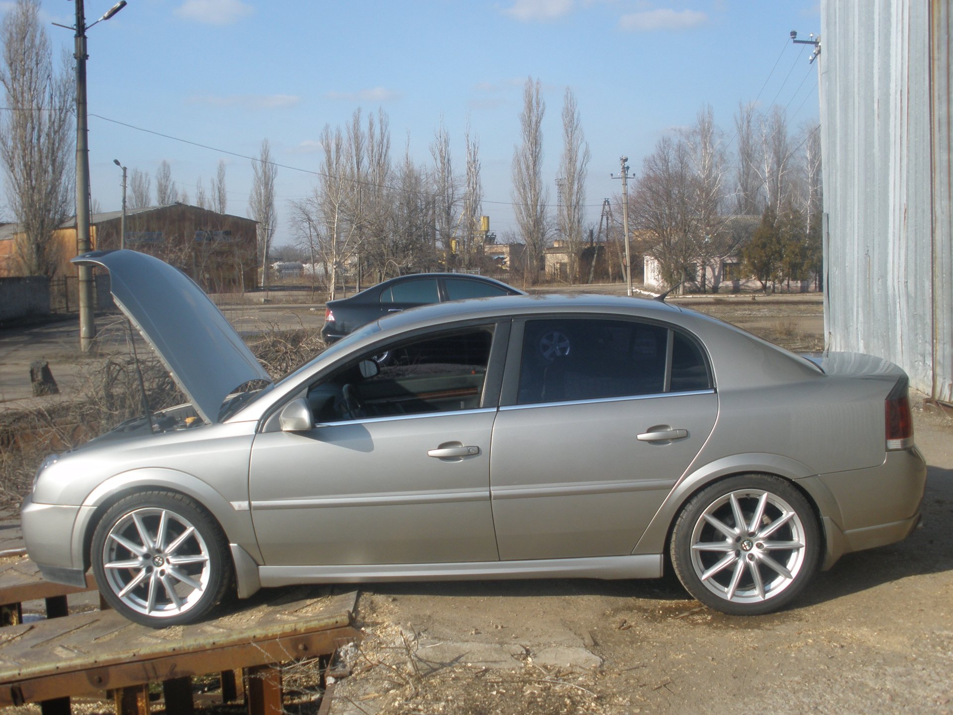 19 Wheels 1