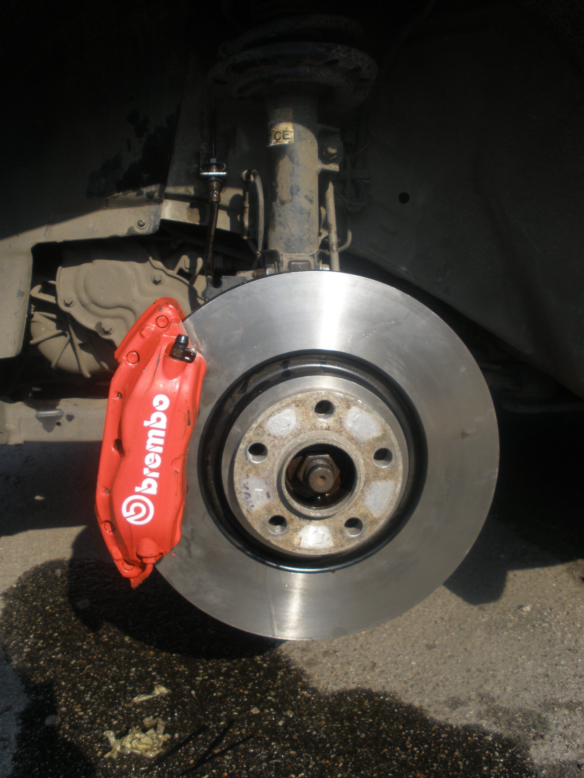 4-х поршневі супорти Brembo 4