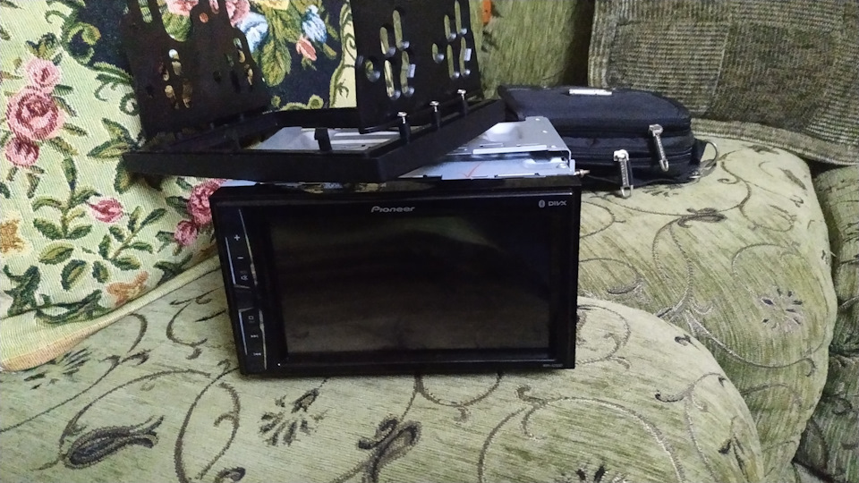 Ура cd30mp3 викинув у гараж 4