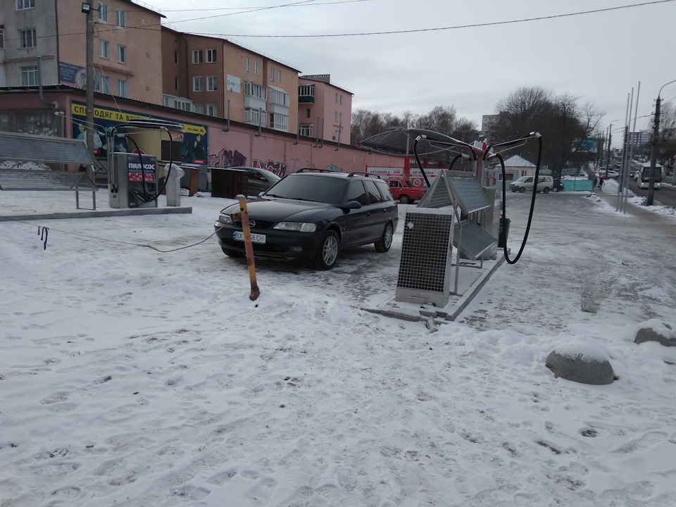 хай служить новому власнику 1