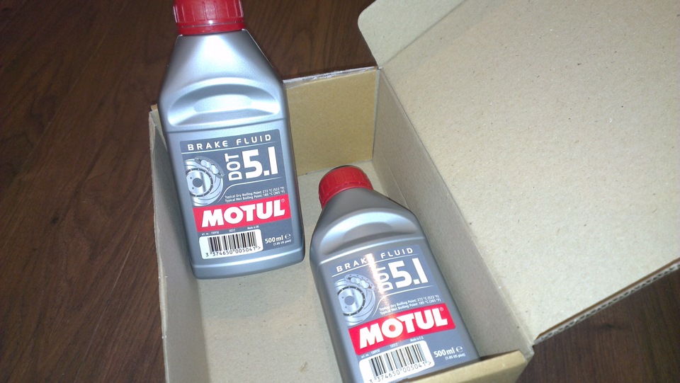 Тормозна рідина Motul DOT5.1 1