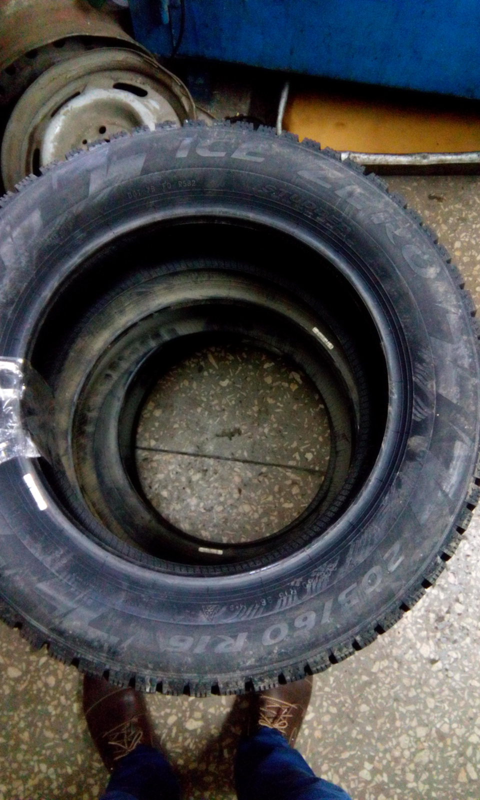 Перевзувся на зиму PIRELLI Winter Ice Zero 1