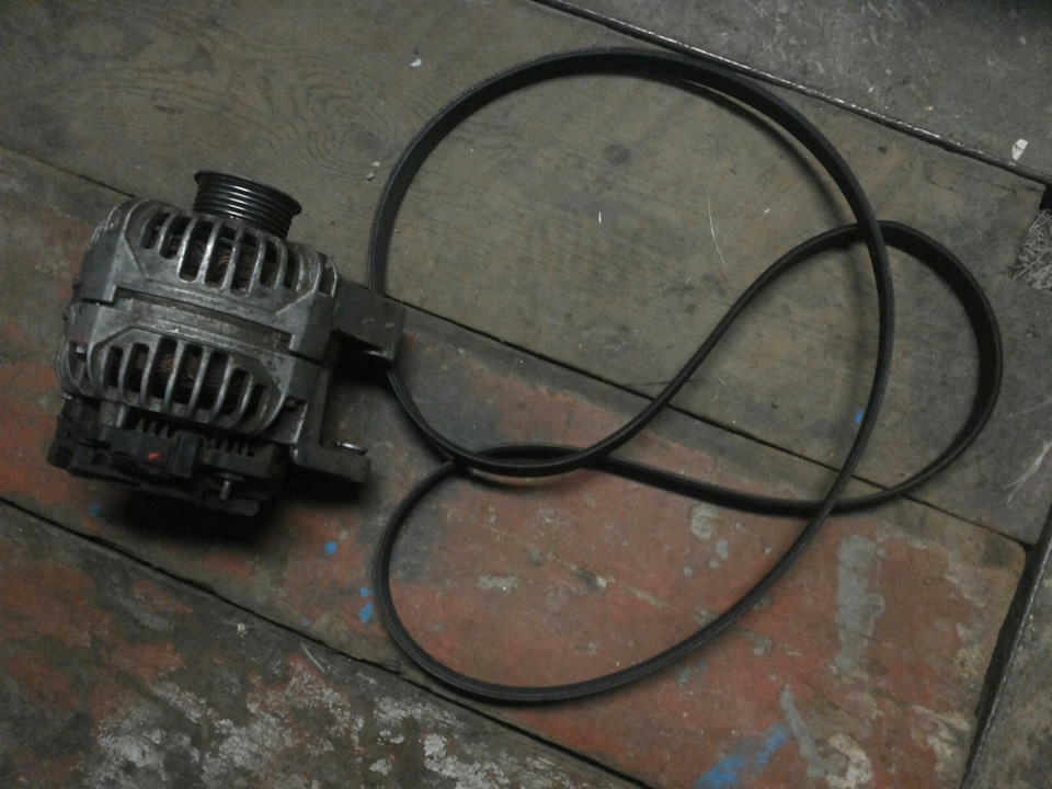 Продається генератор з Омеги Б V6 140A 2