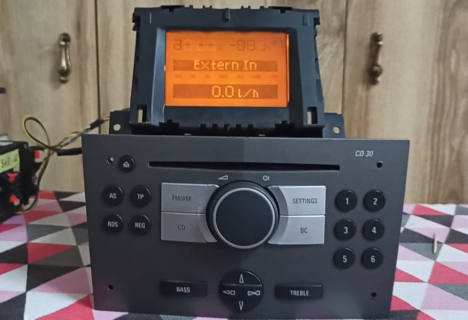 CD30 Блаупункт+ Блютуз (Extetn In) 2