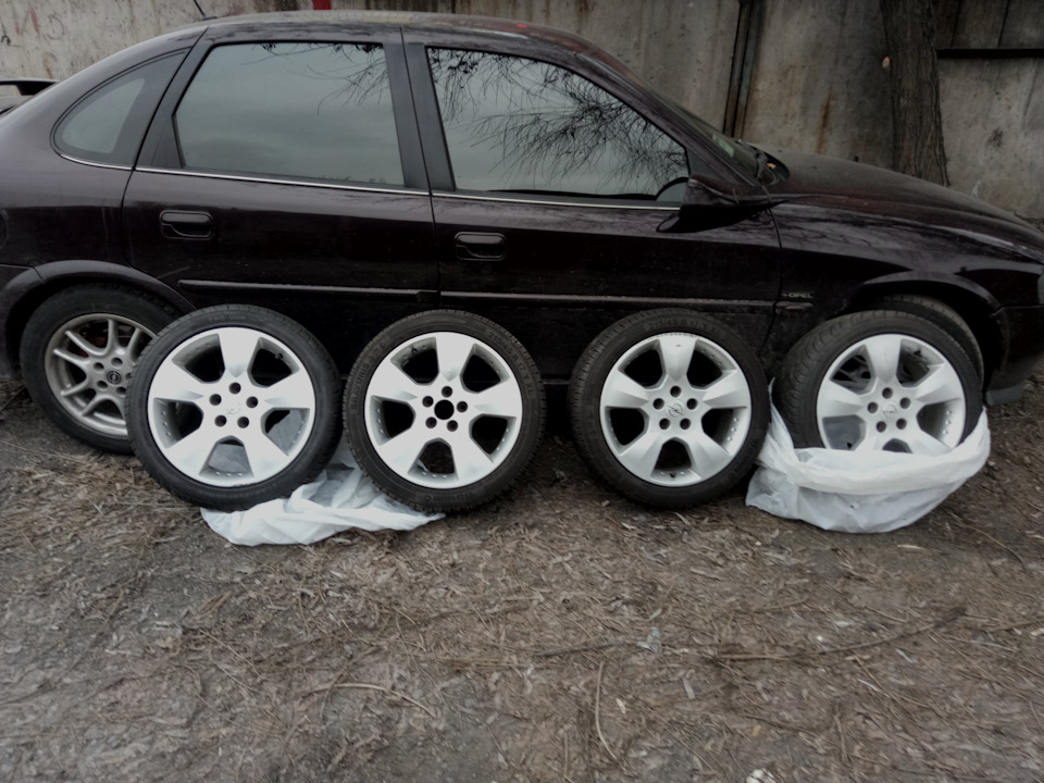 R 17 Zender Sport на літо, на заміну R16 Irmscher Twin Spoke 1