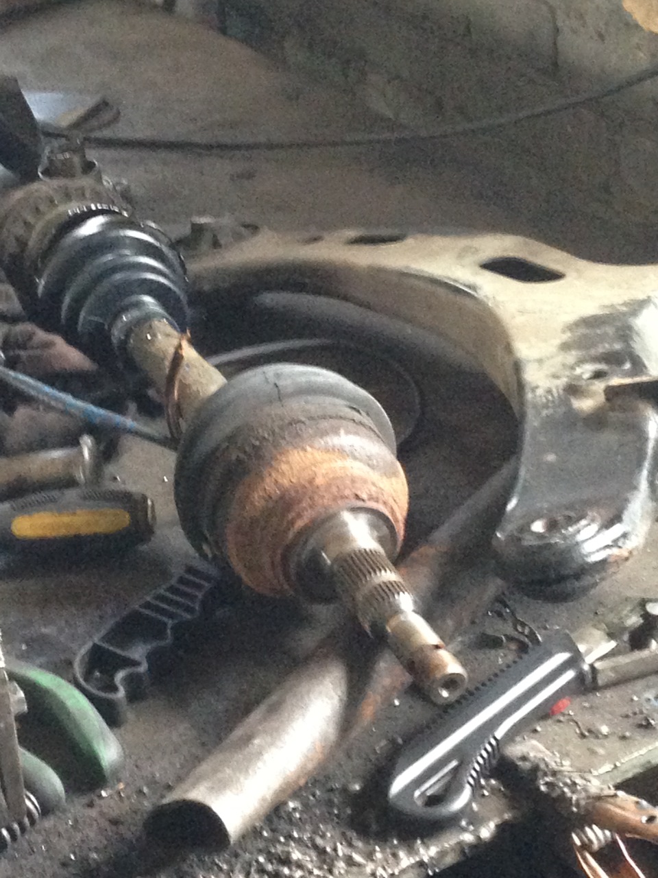 Ремонт лівої півосі 5
