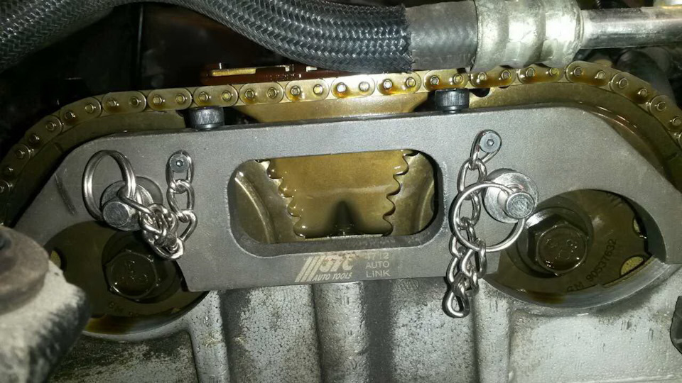 Зміна натягувача ланцюга Z22SE 5
