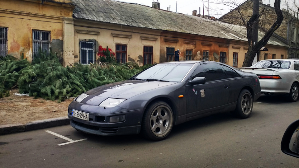 Автомобіль легенда Nissan NX 4