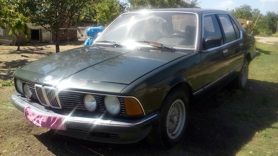 BMW 728i 1