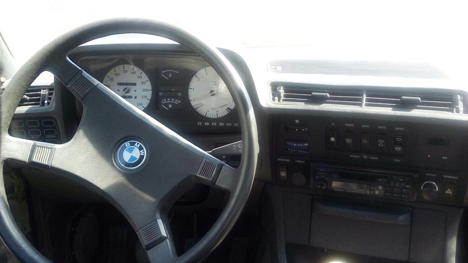 BMW 728i 2