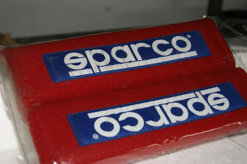 Накладки на ремені SPARCO + Елементи салону 1