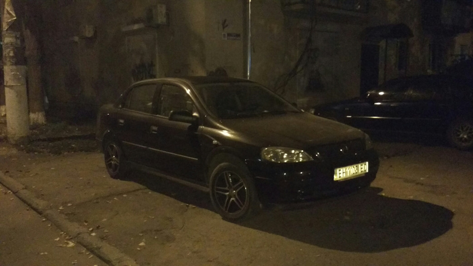 Племінник хоче собі Astra G, я закочую на Bertone 4